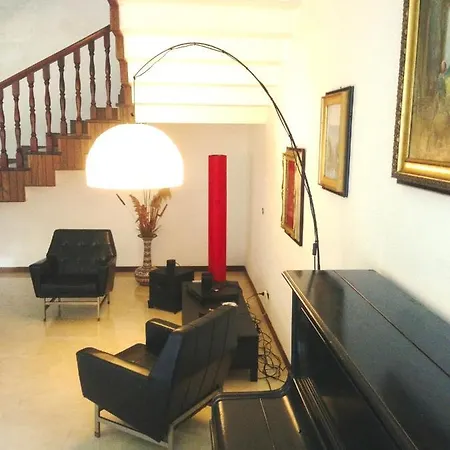 Hollywood 3* Olivadi