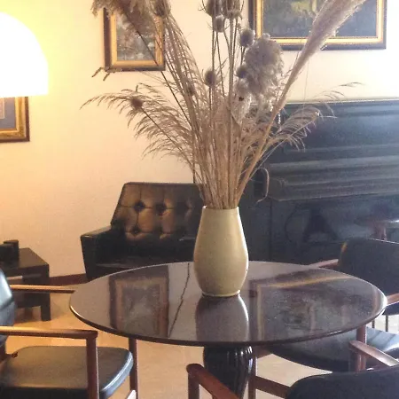 Hollywood Отель типа 