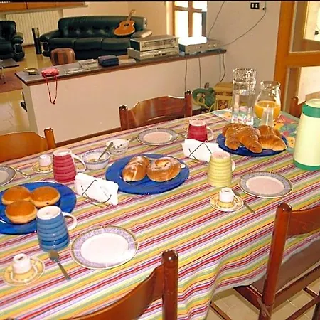 Bed and Breakfast Hollywood Olivadi