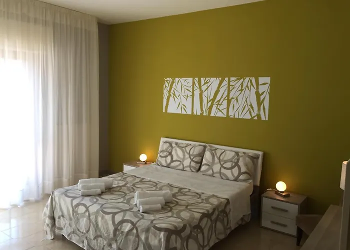 Hollywood 3* Olivadi